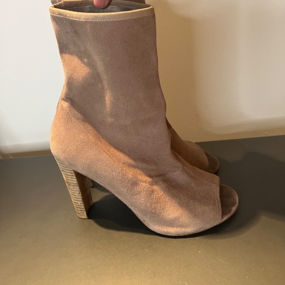 STUART WEITZMAN Suede Sock Boots Womens size 9 - Picture 4 of 8